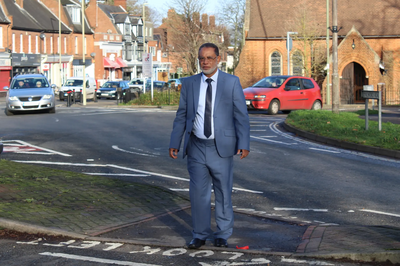 Image courtesy of Rushmoor Liberal Democrats Cllr Abul Koher Chowdhury trying to cross Lynchford Road at St. Alban’s roundabout